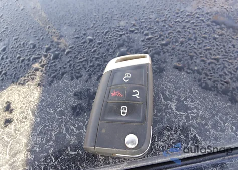 2017 Volkswagen Golf Gti Autobahn 4-Door/S 4-Door/Se 4-Door/Sport 4-Door z USA, uszkodzony, nr VIN 3VW547AU1HM026178